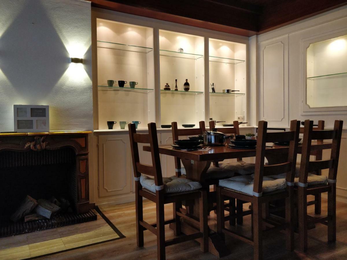 Avi City Burgplatz Apartments Ντίσελντορφ Εξωτερικό φωτογραφία